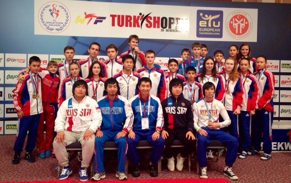 Ростовские спортсмены успешно выступили на международном турнире по тхэквондо в Турции